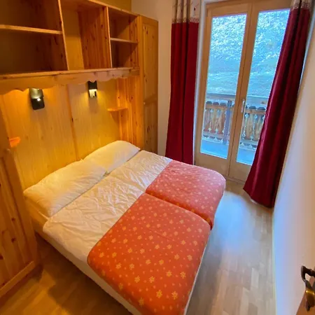 Inviting Near Village Center * Nendaz